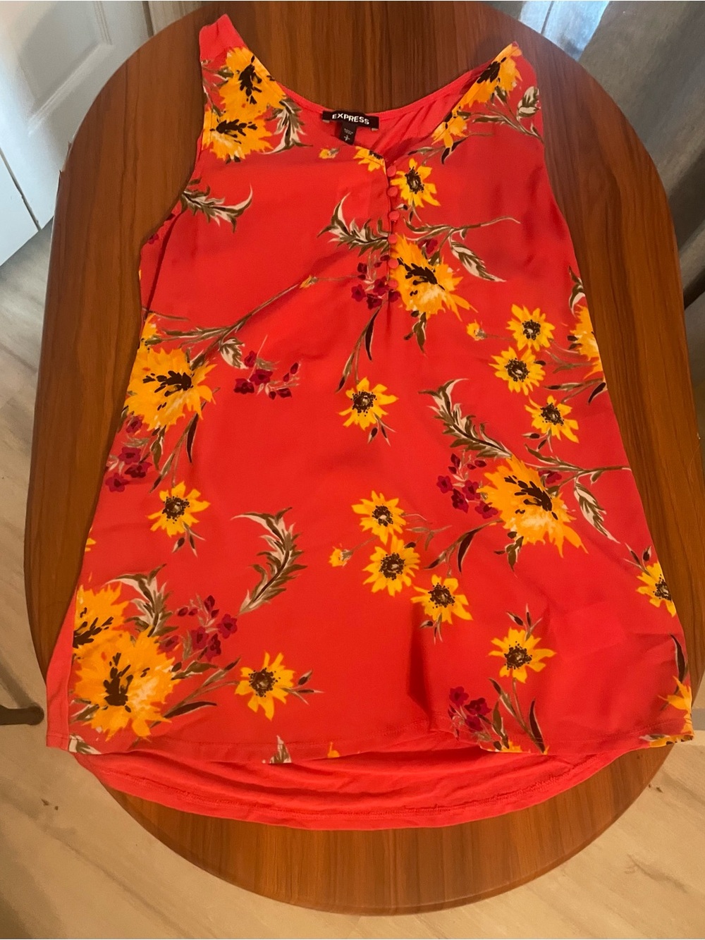 Express Coral Red Floral Tie-Front Sleeveless Top - Picture 1 of 1